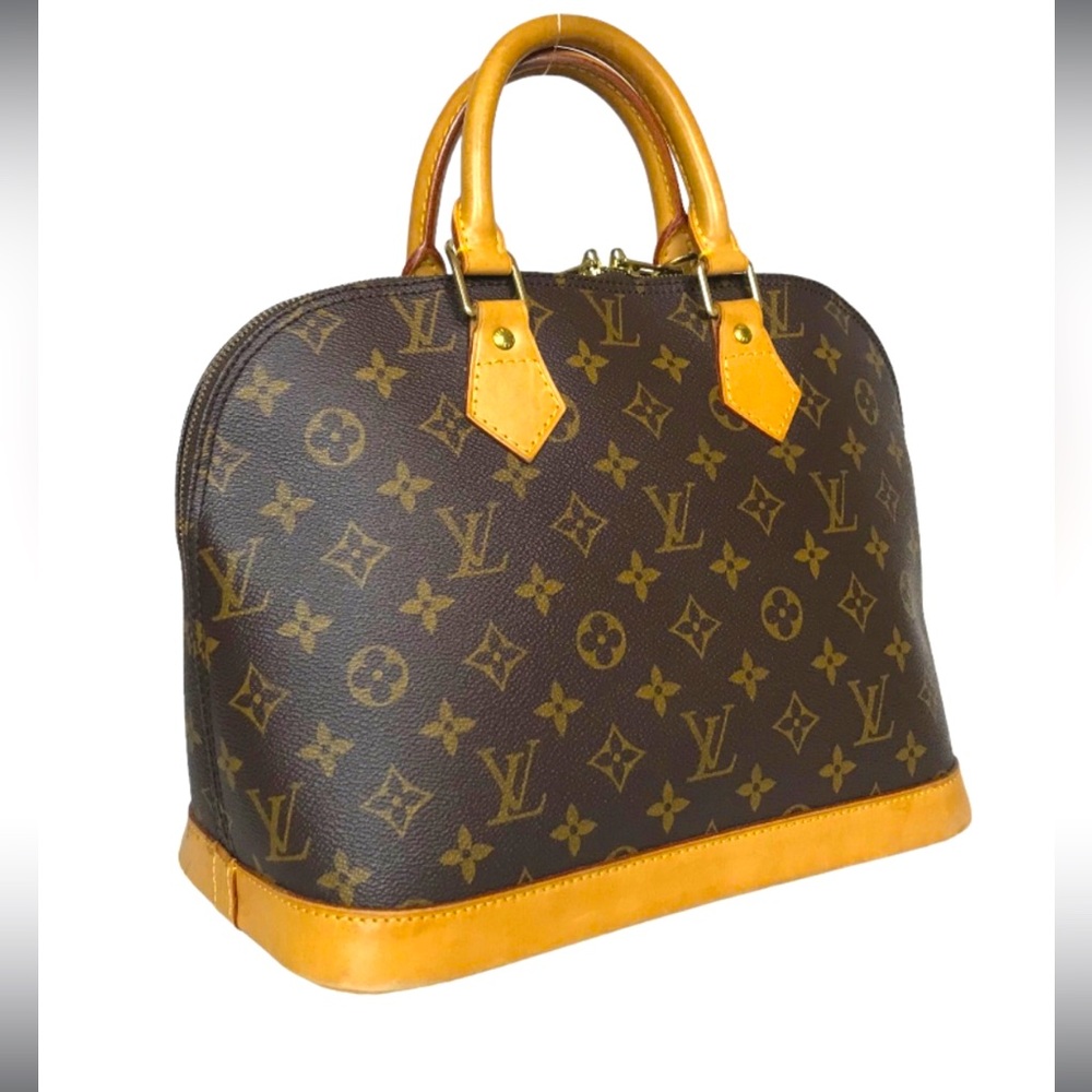 Louis Vuitton Alma PM